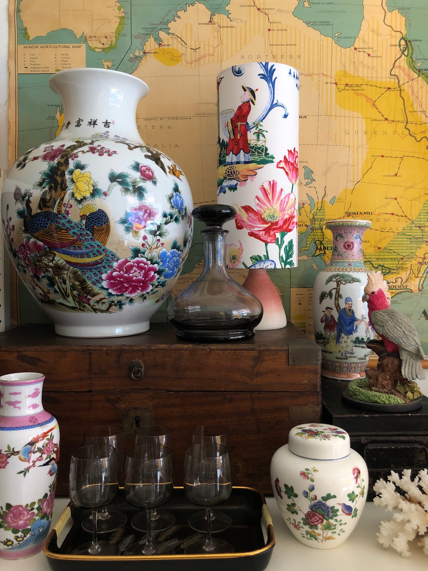 Chinoiserie blush aj lamp