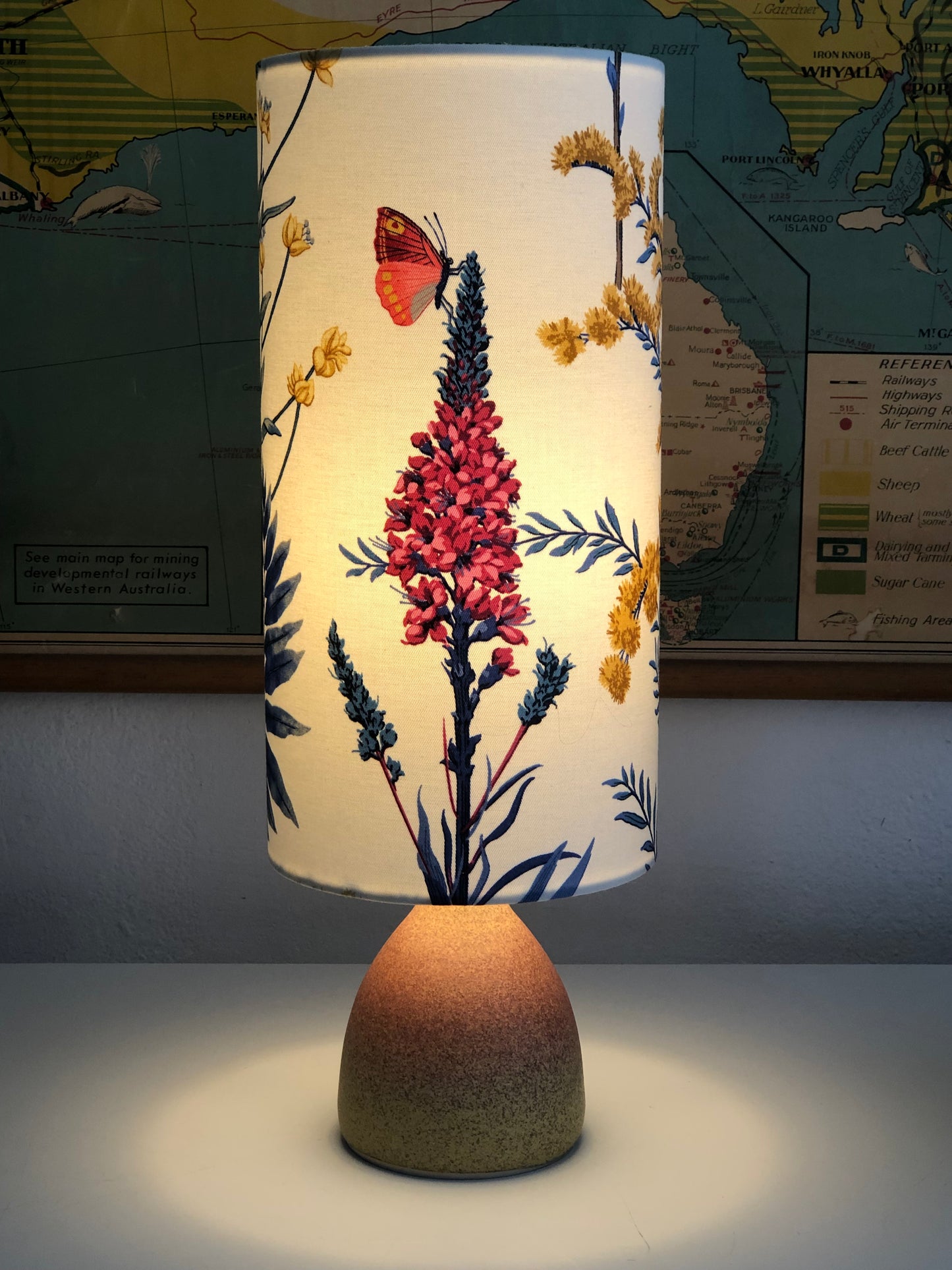 Blush Meadow Garden AJ Lamp