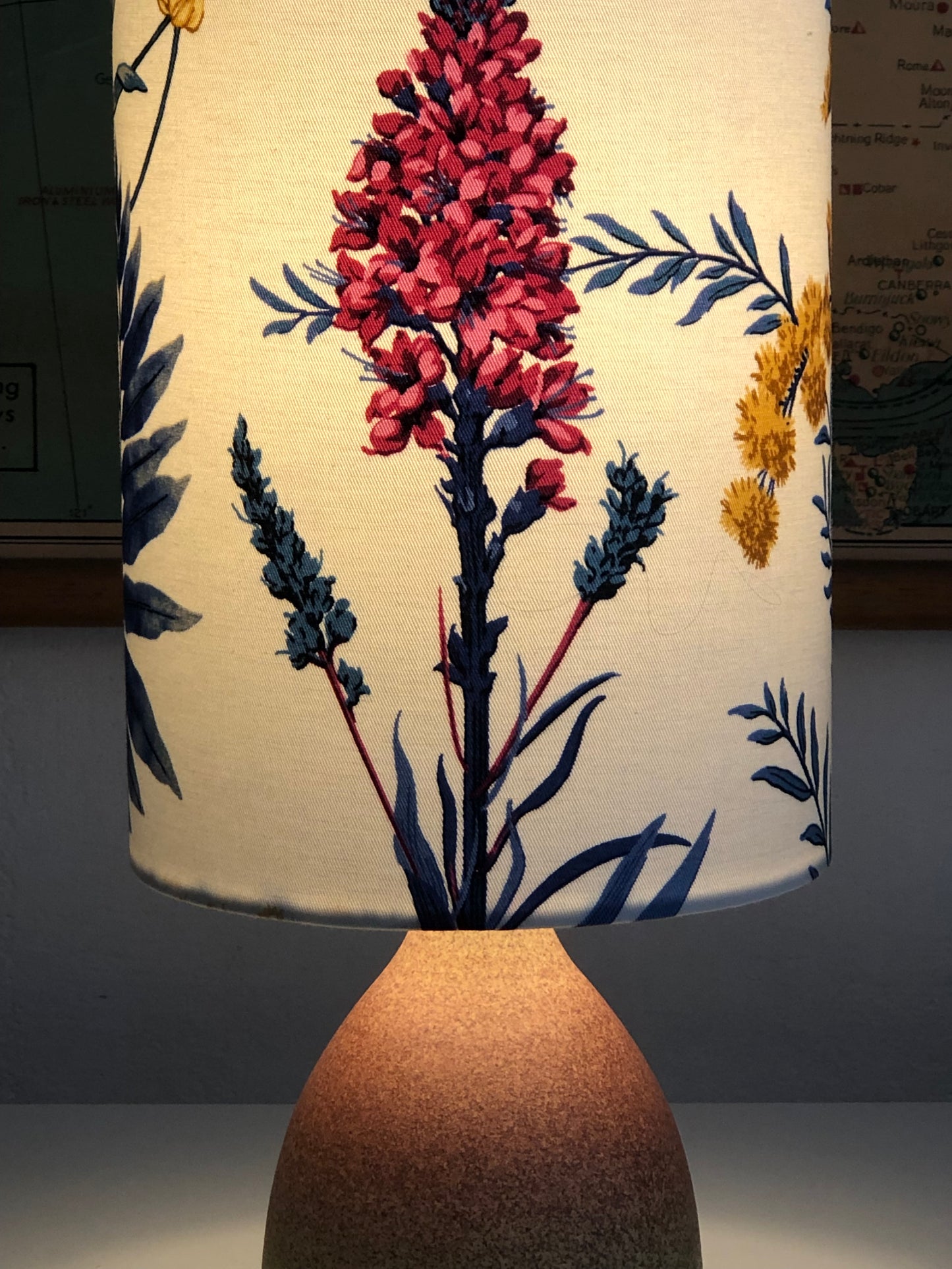 Blush Meadow Garden AJ Lamp