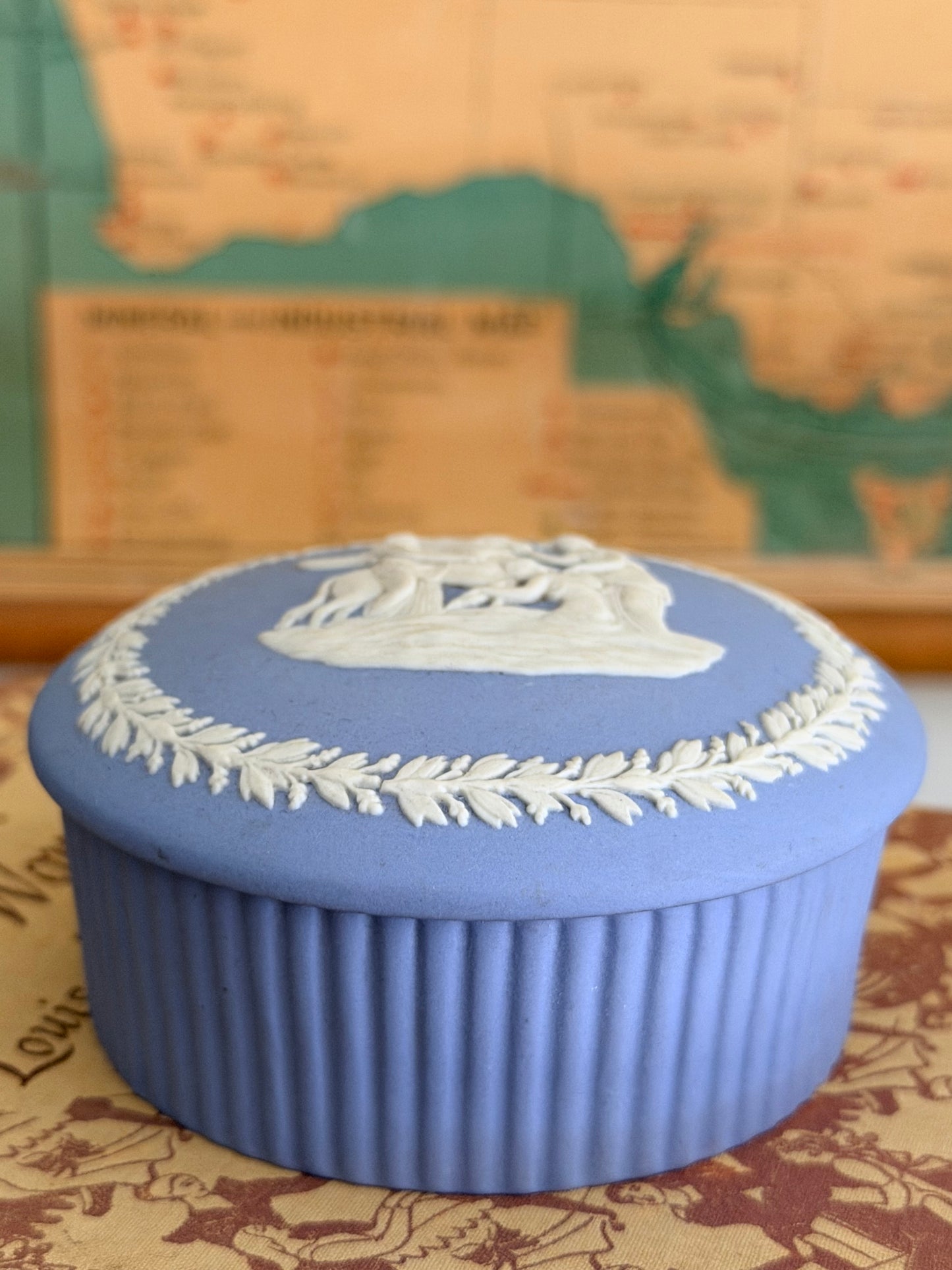 wedgewood jasperware trinket box