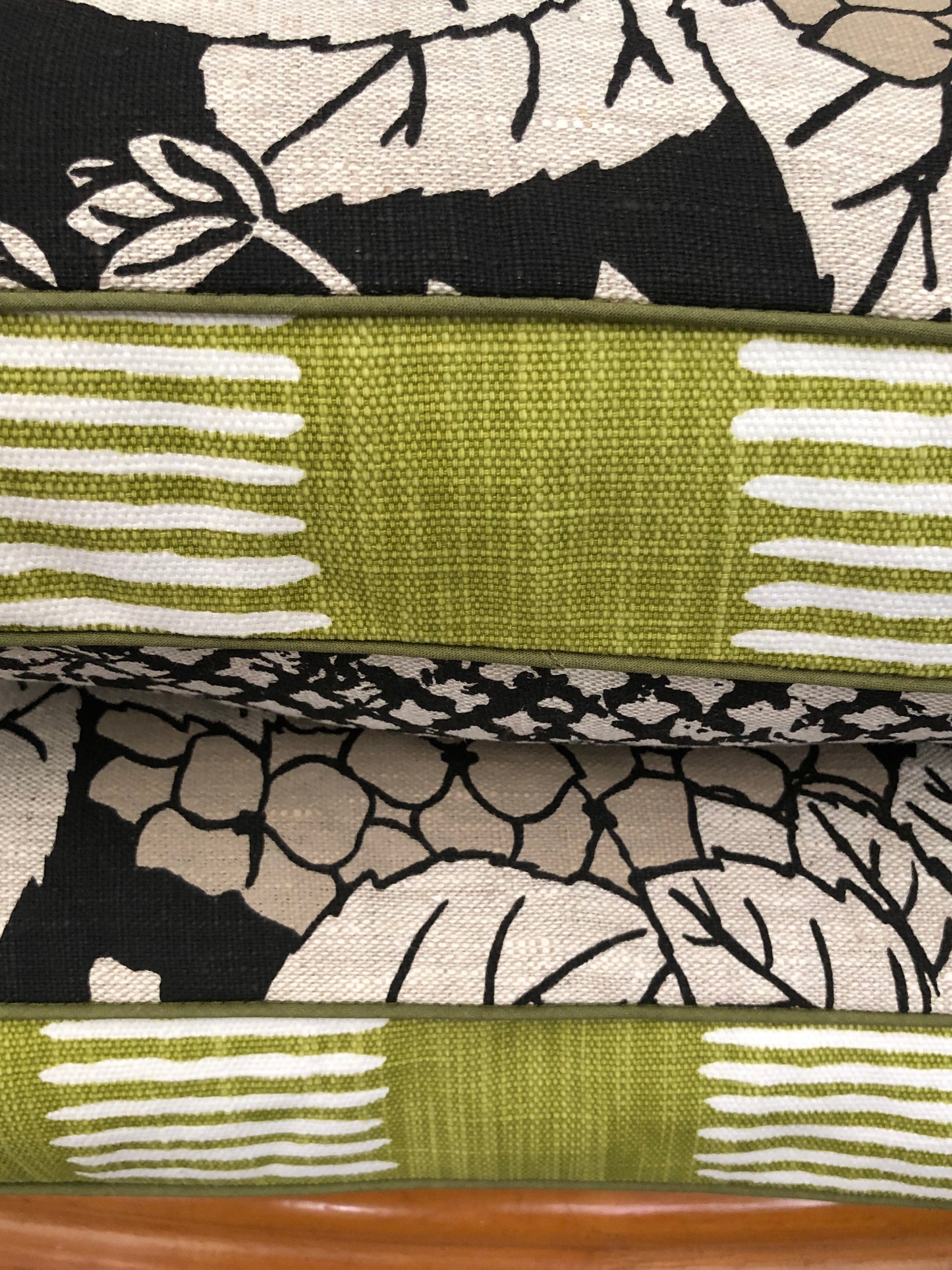 Walled hydrangea cushions