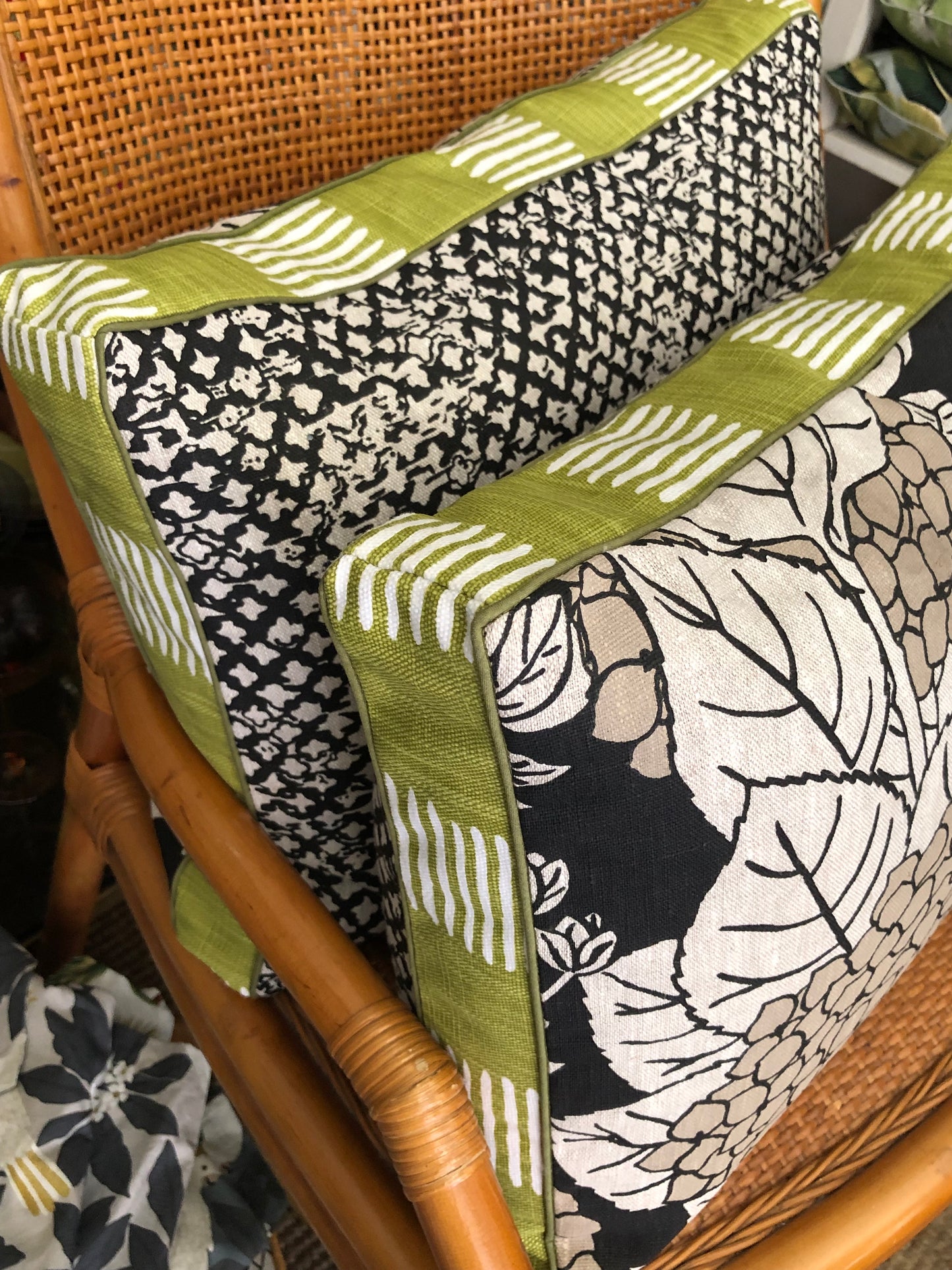Walled hydrangea cushions