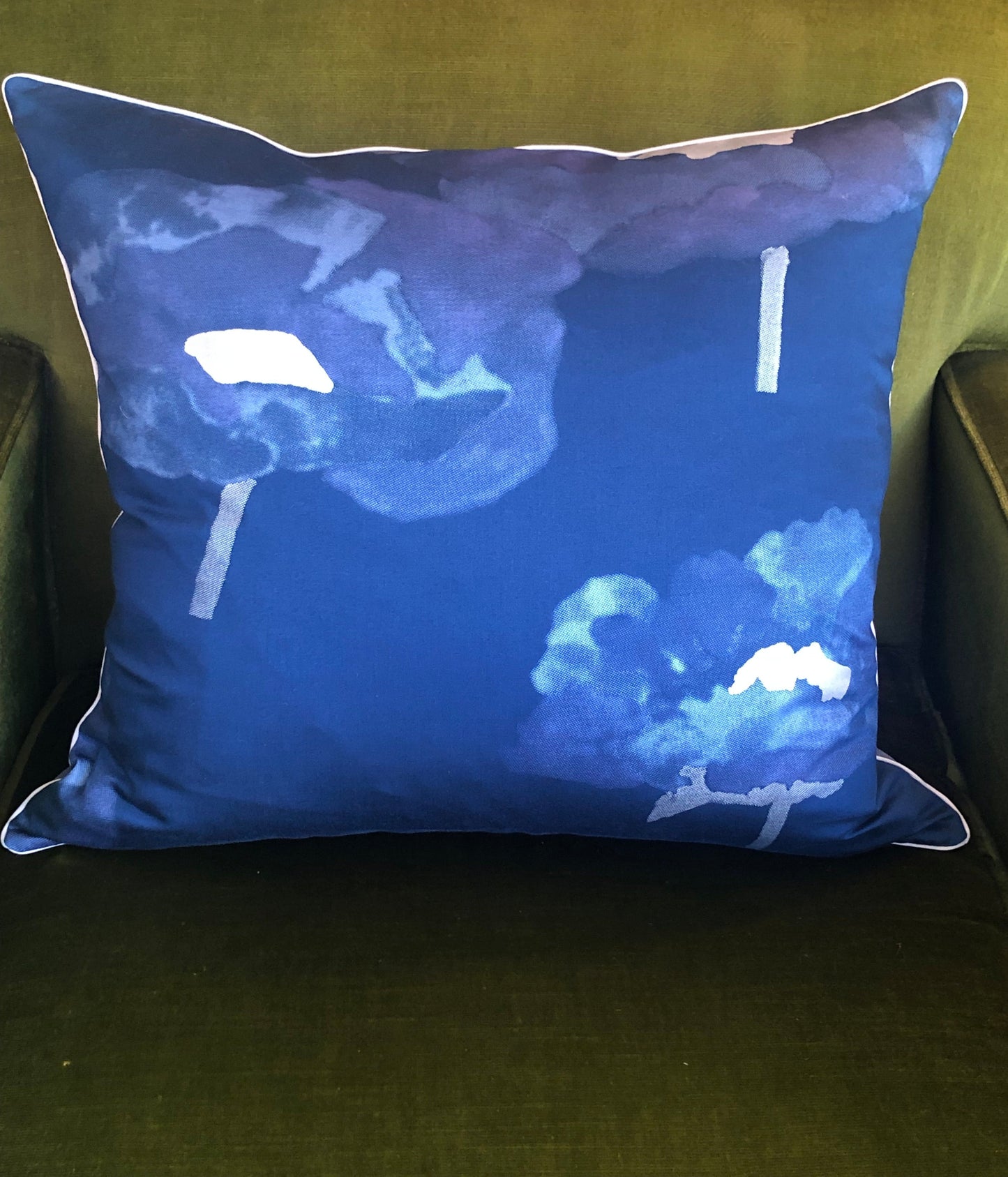 vintage marimekko poppy flower in cobolt blue with silver piping