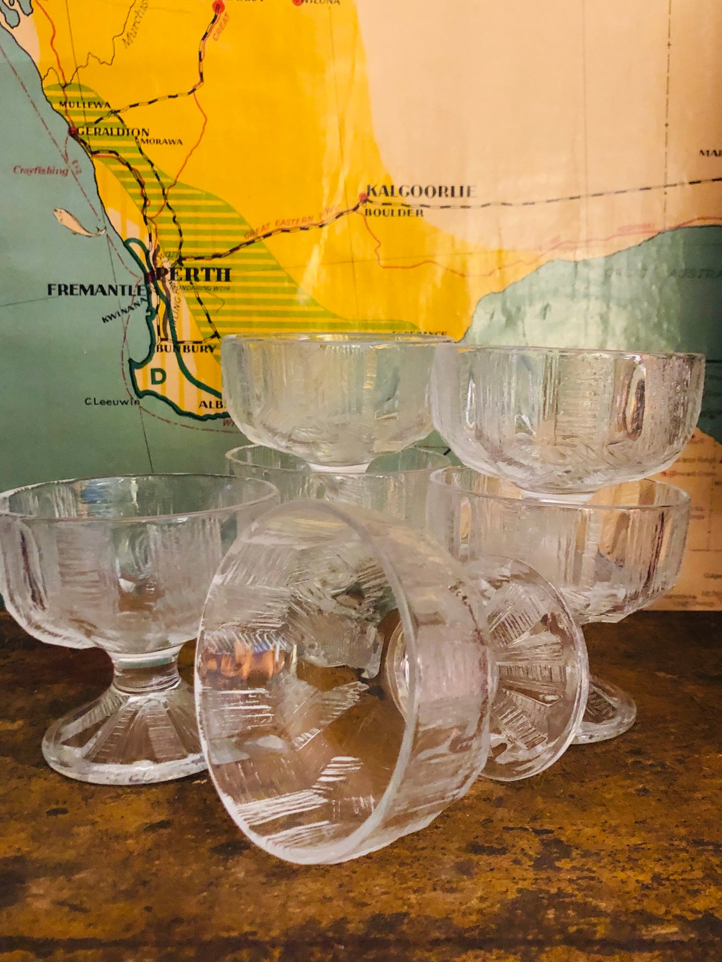 Hoya Mikasa Ice Castle bowls