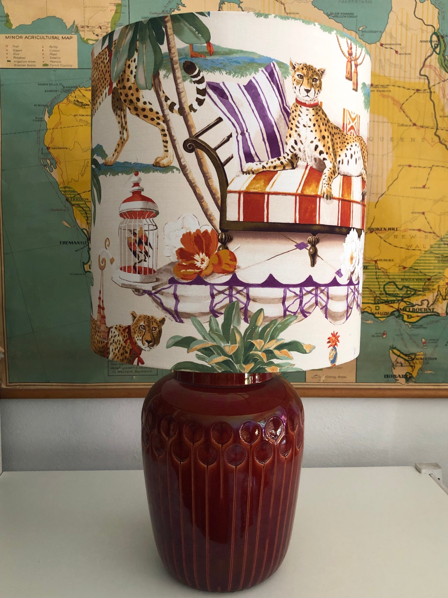 Italian large textured lamp