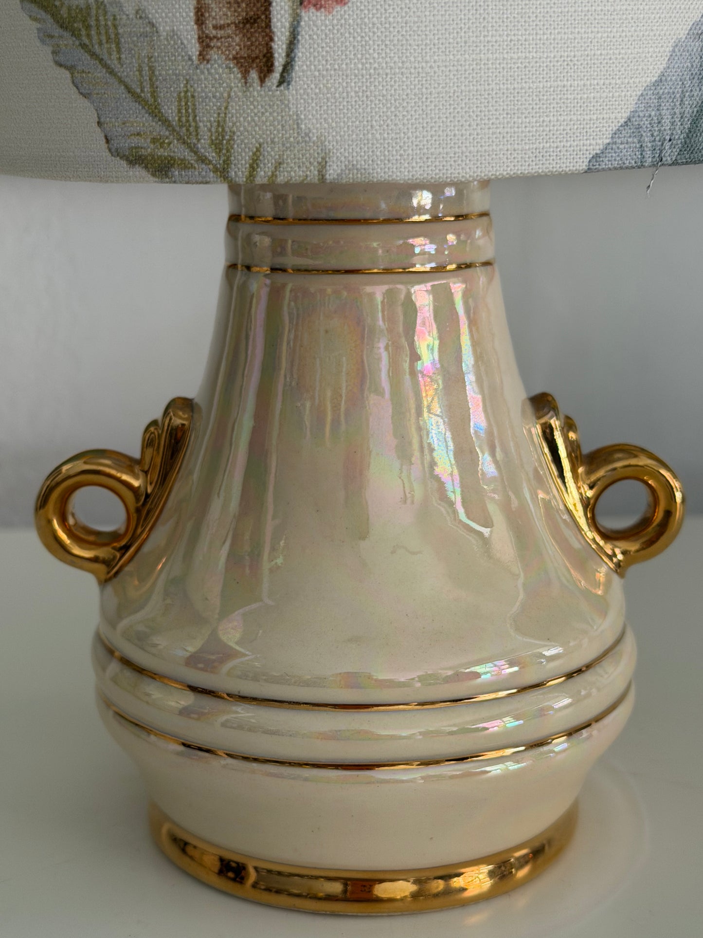 vintage pearl lustre lamp