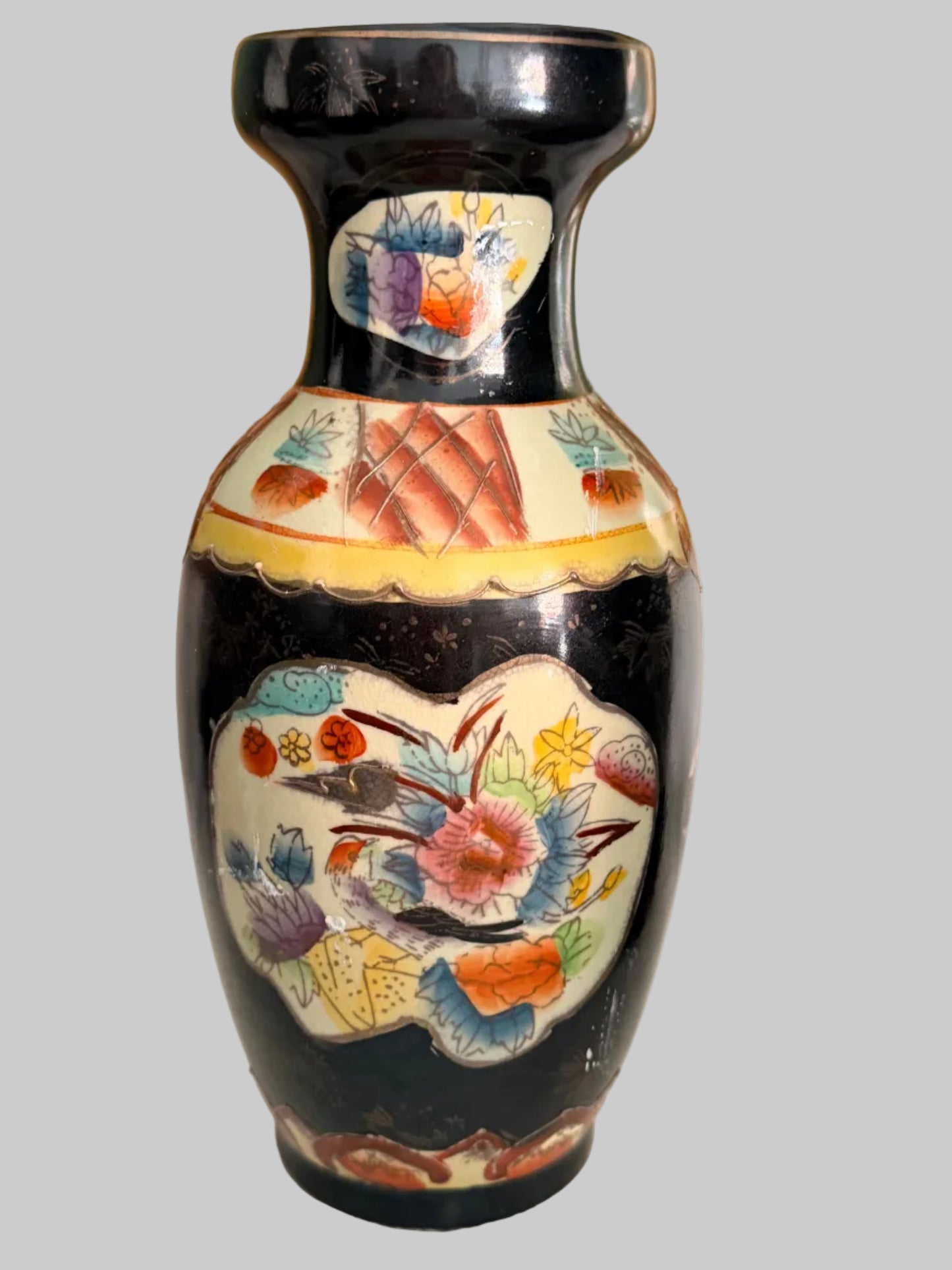 vintage chinoiserie vase