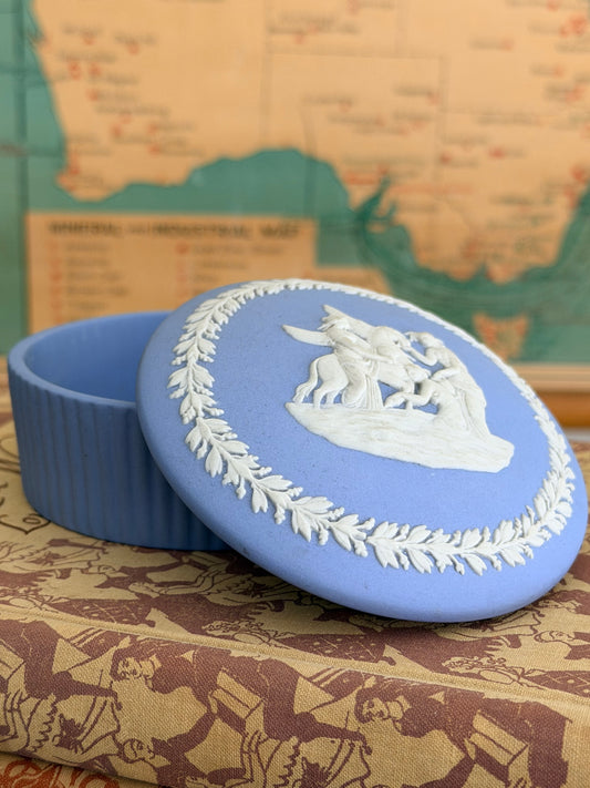 wedgewood jasperware trinket box