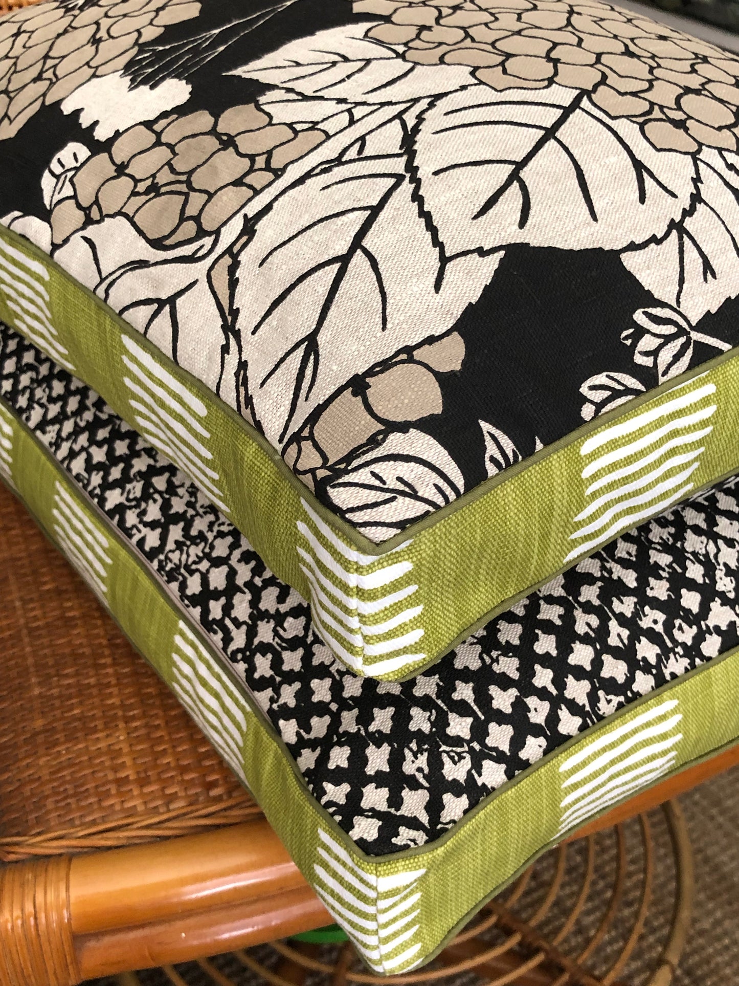 Walled hydrangea cushions