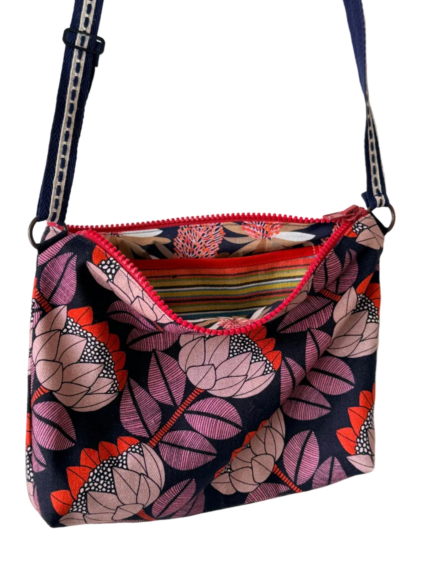 waratah crossbody bag