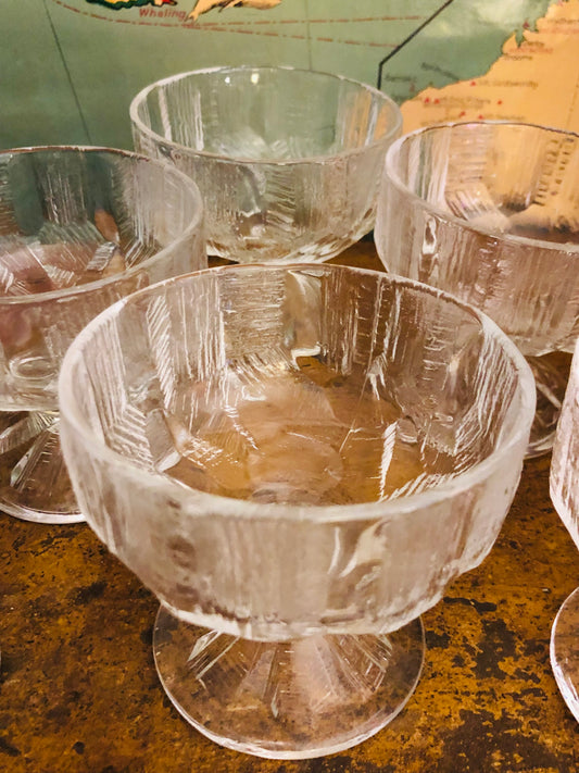 Hoya Mikasa Ice Castle bowls