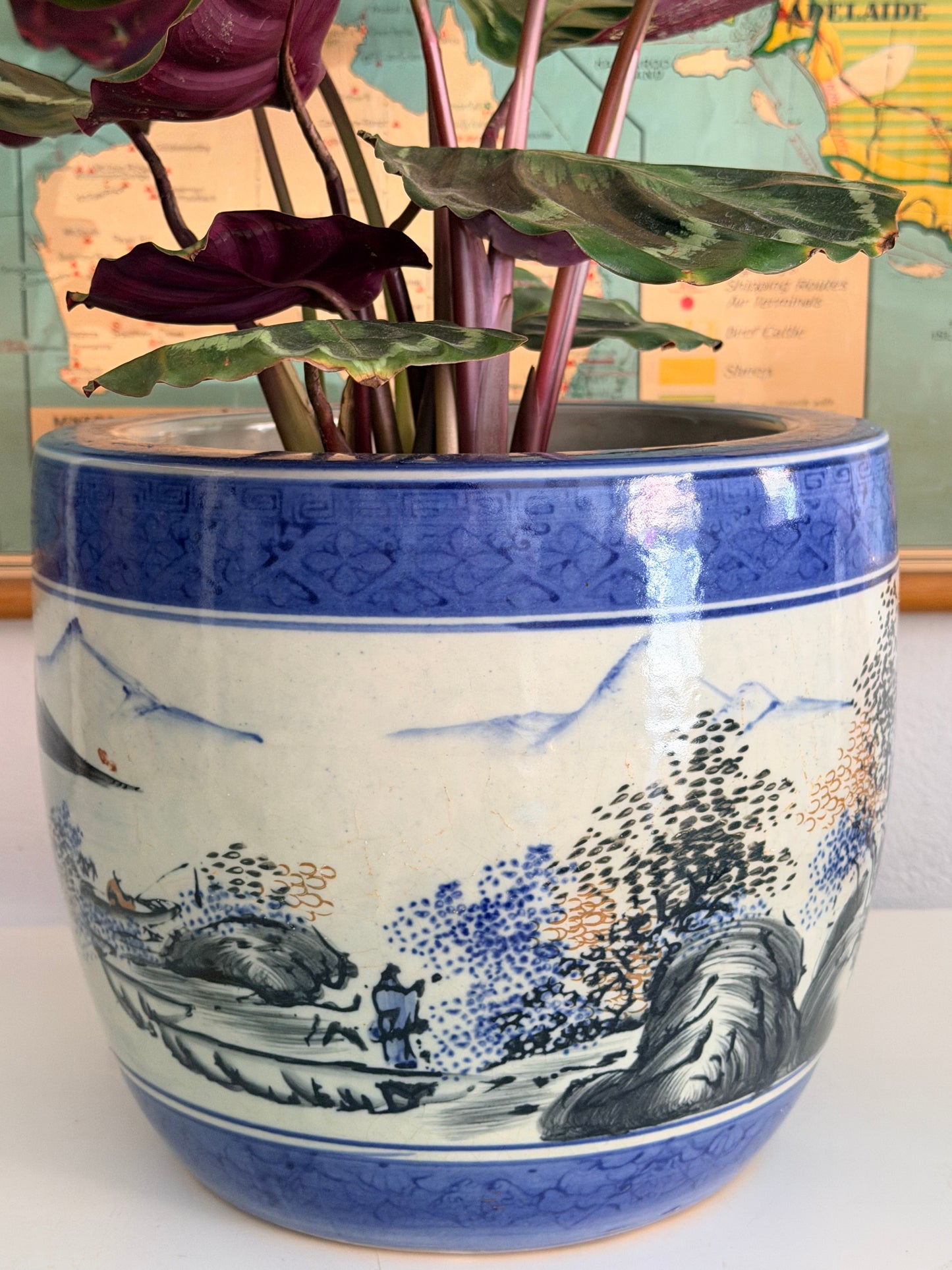 scenic chinoiserie jardiniere
