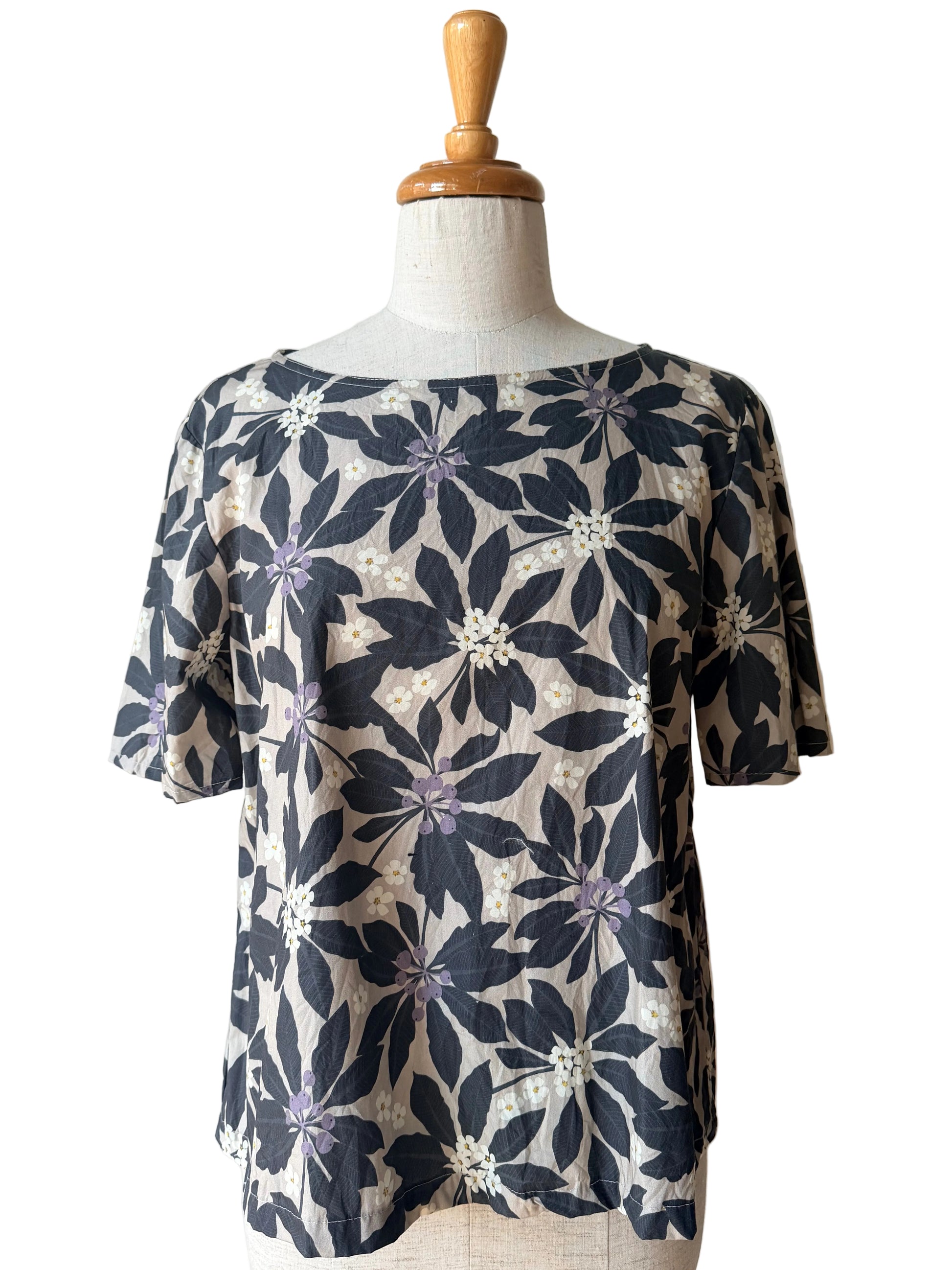 charcoal leaf julia top
