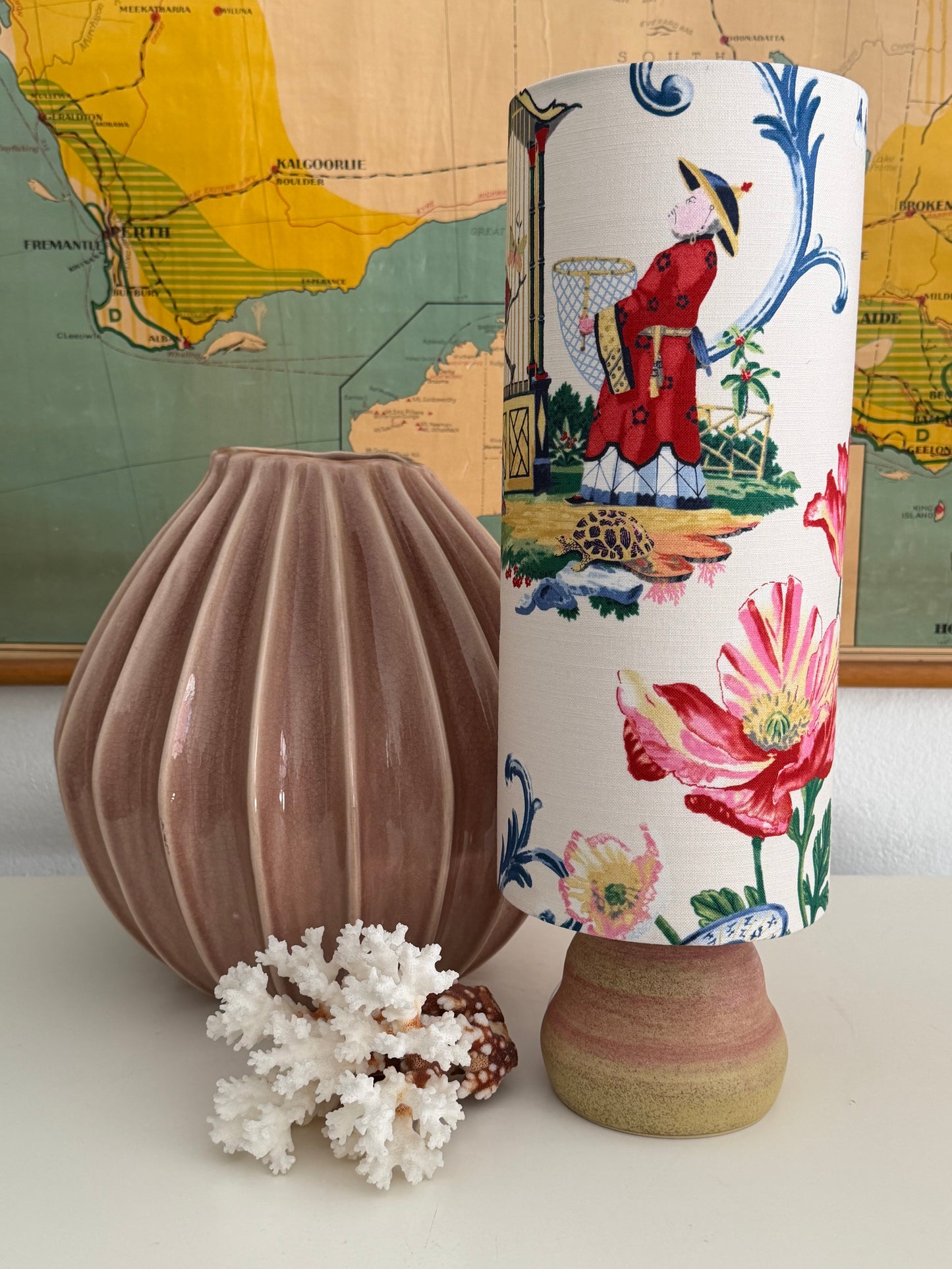 Chinoiserie blush aj lamp