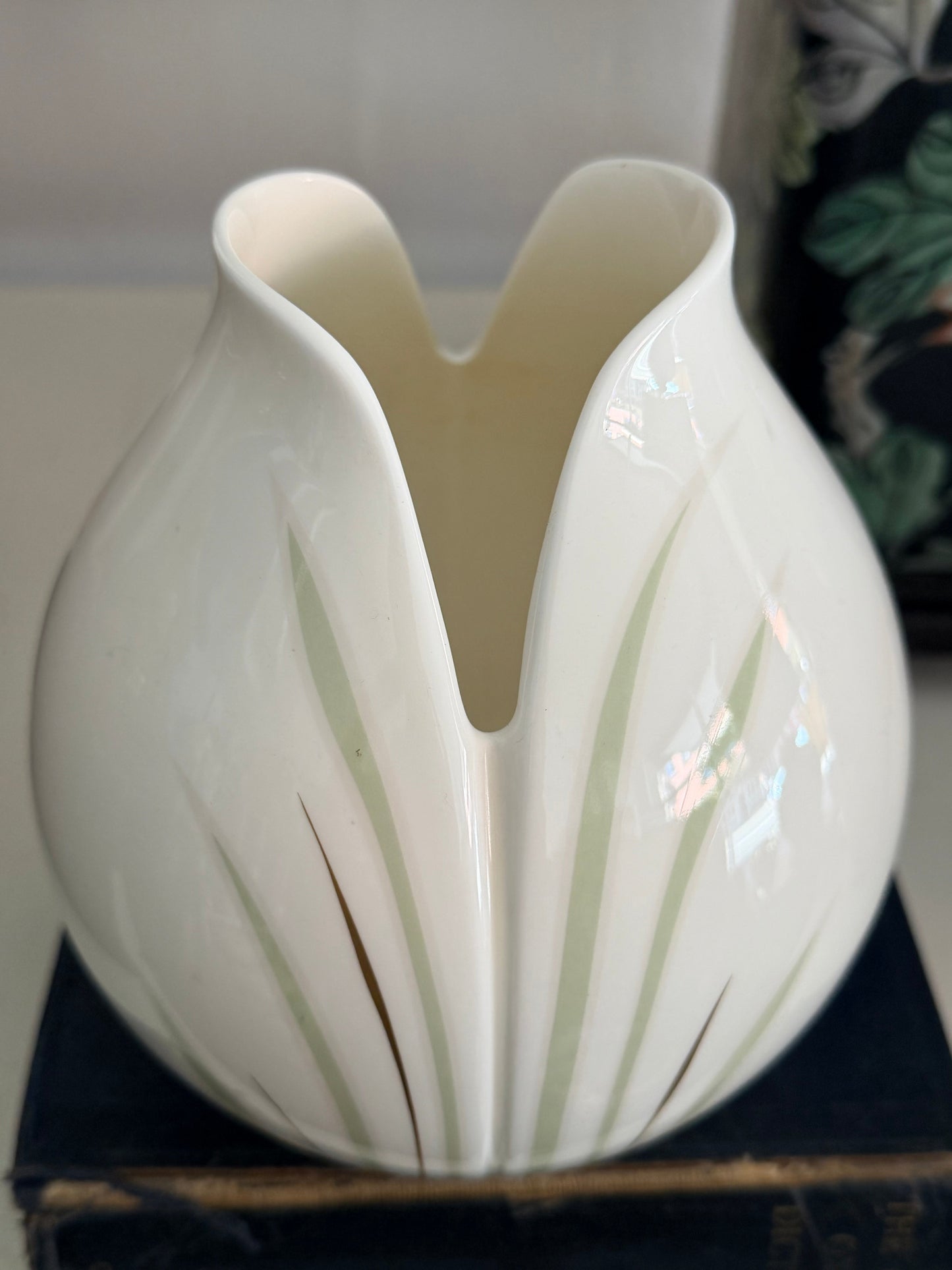 Royal Doulton tulip vase