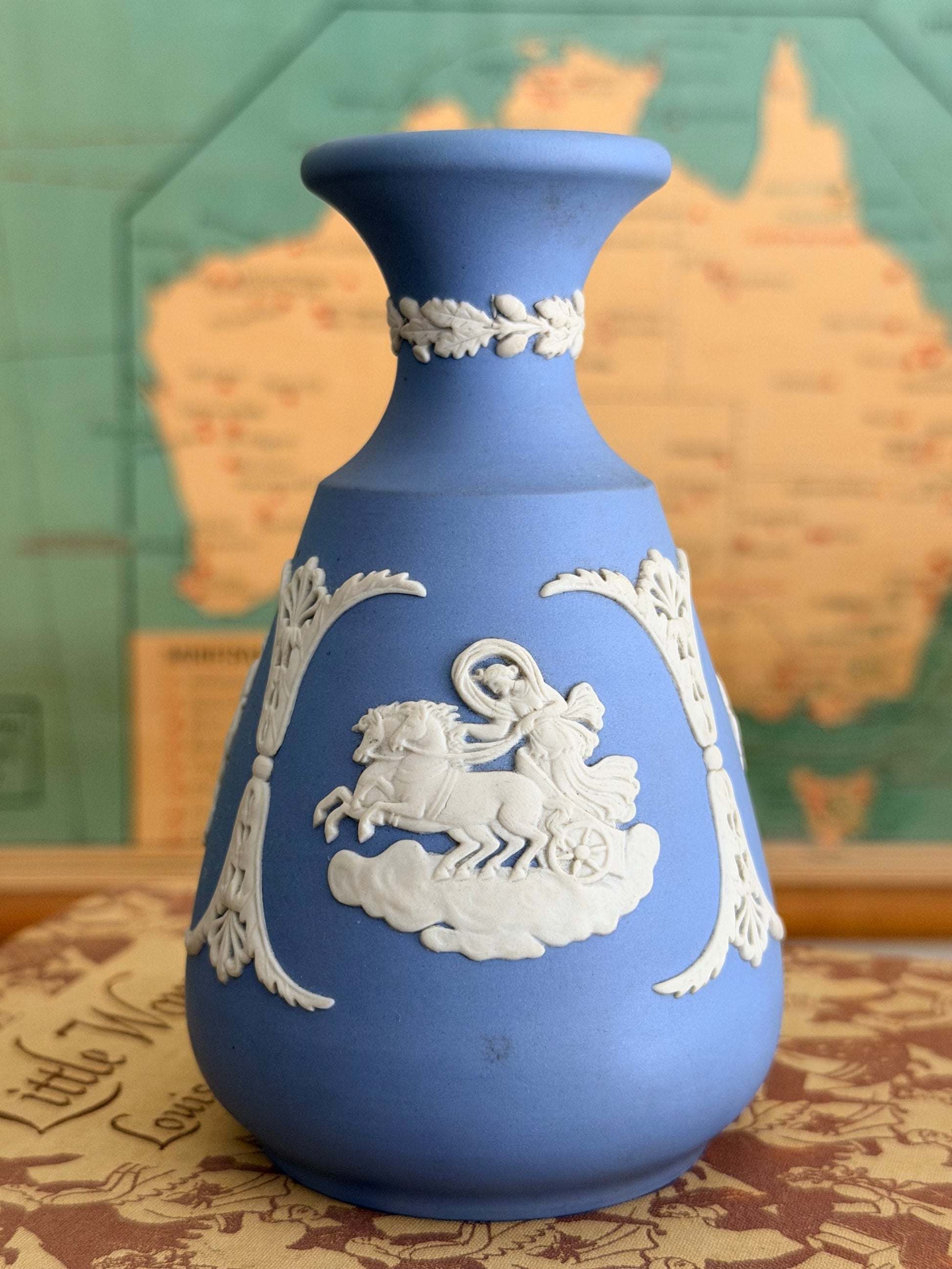 wedgewood jasperware bud vase