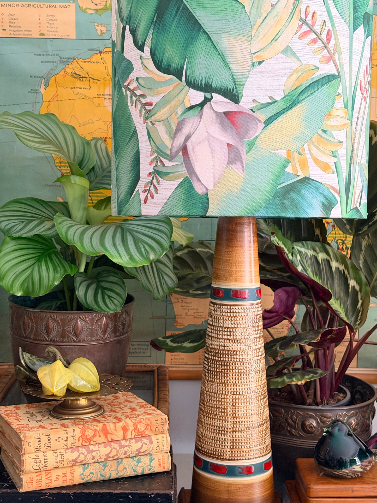 Vintage column table lamp