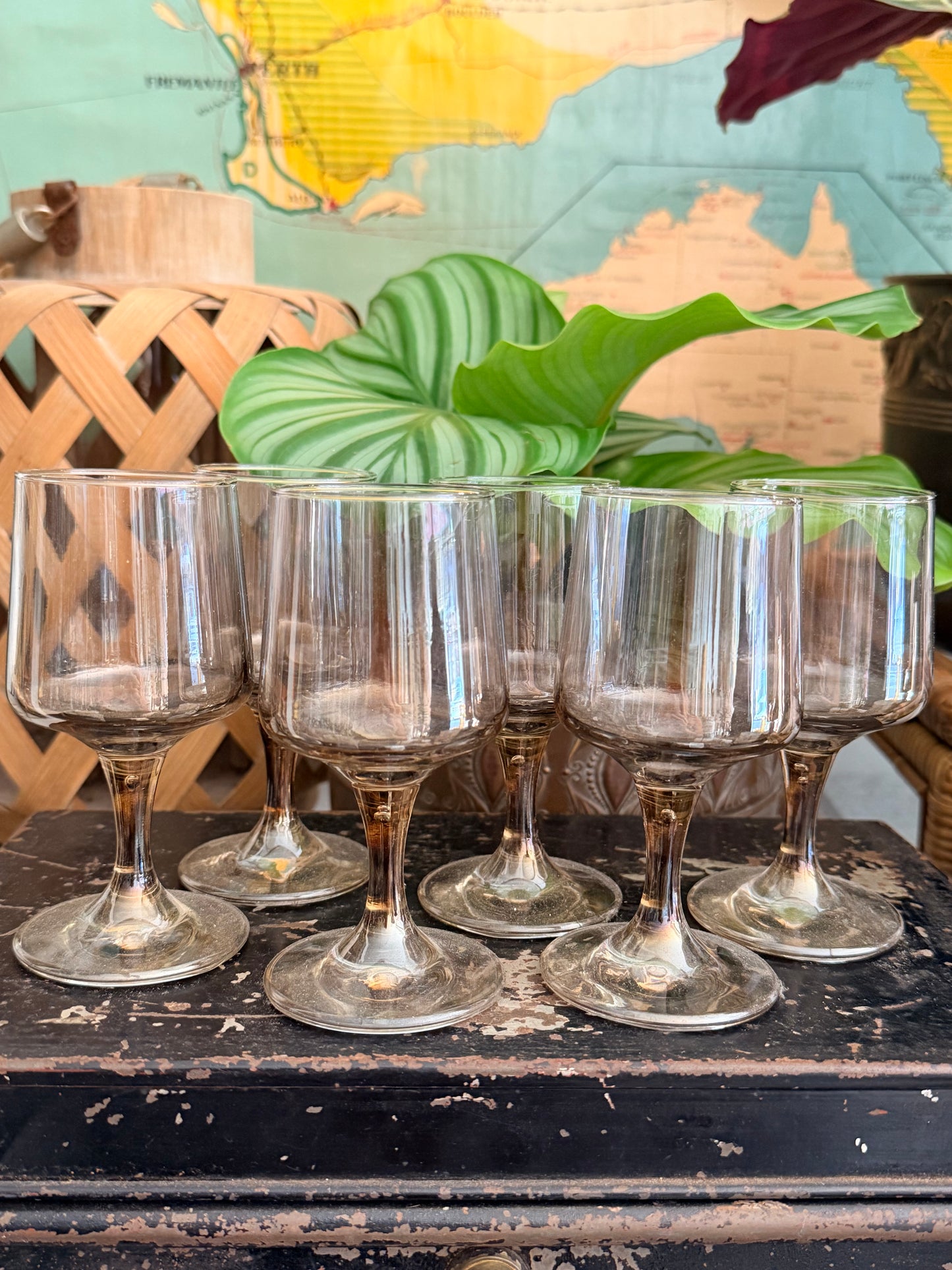 retro set pearlised glasses