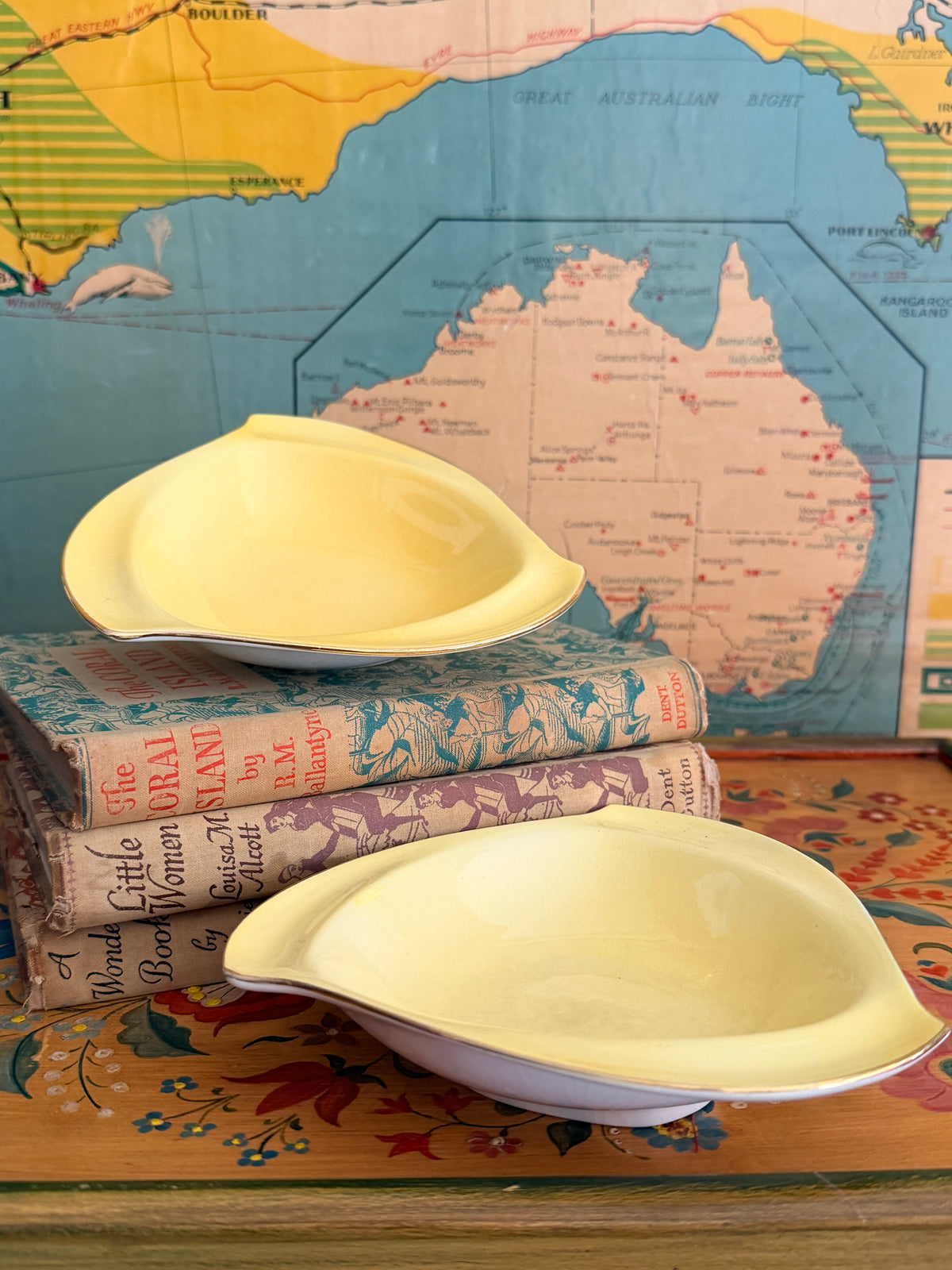Butter Yellow Minton Plates | Pair
