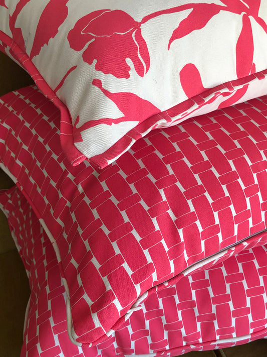 retro tile cerise outdoor cushion