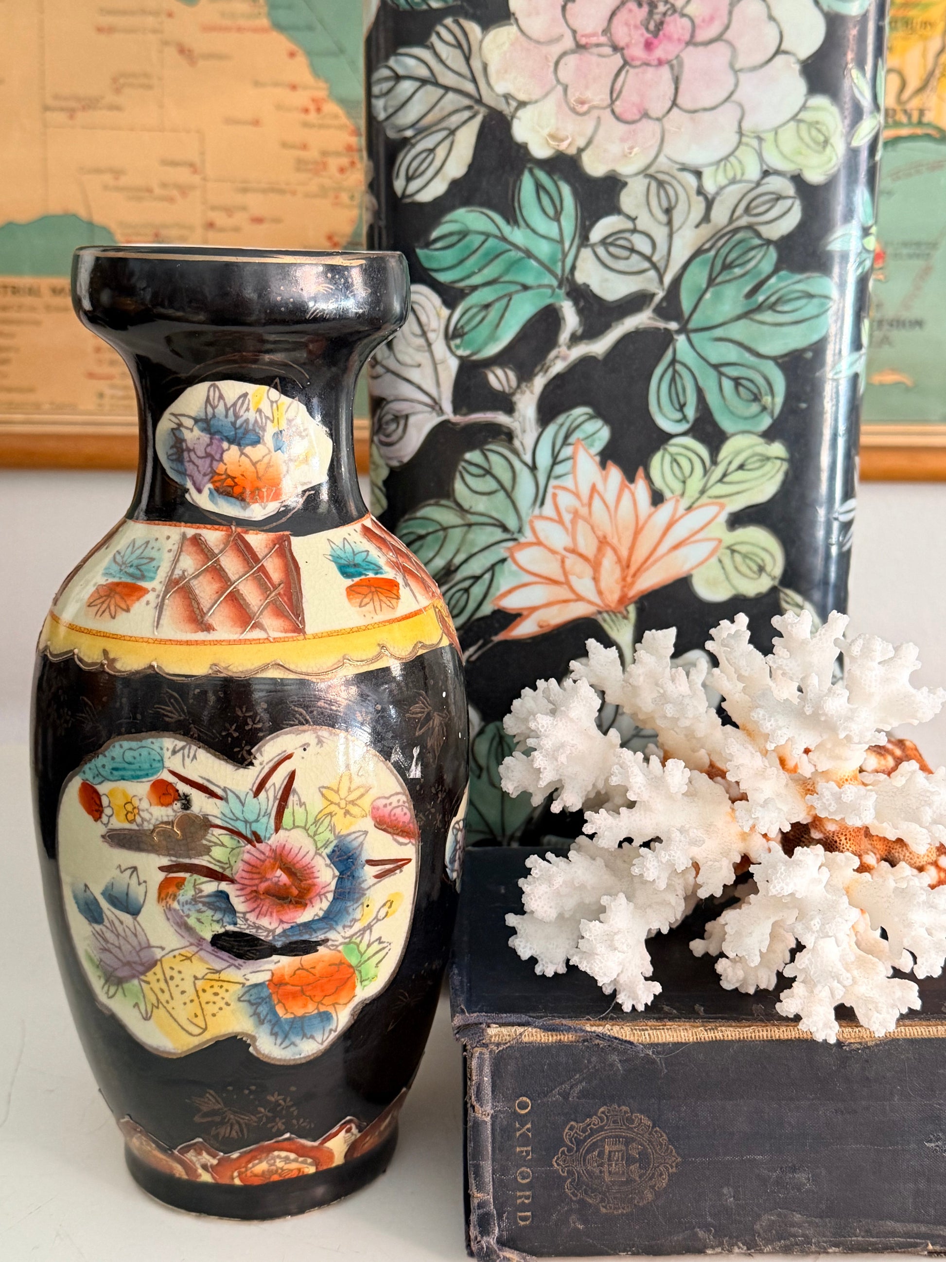 vintage chinoiserie vase