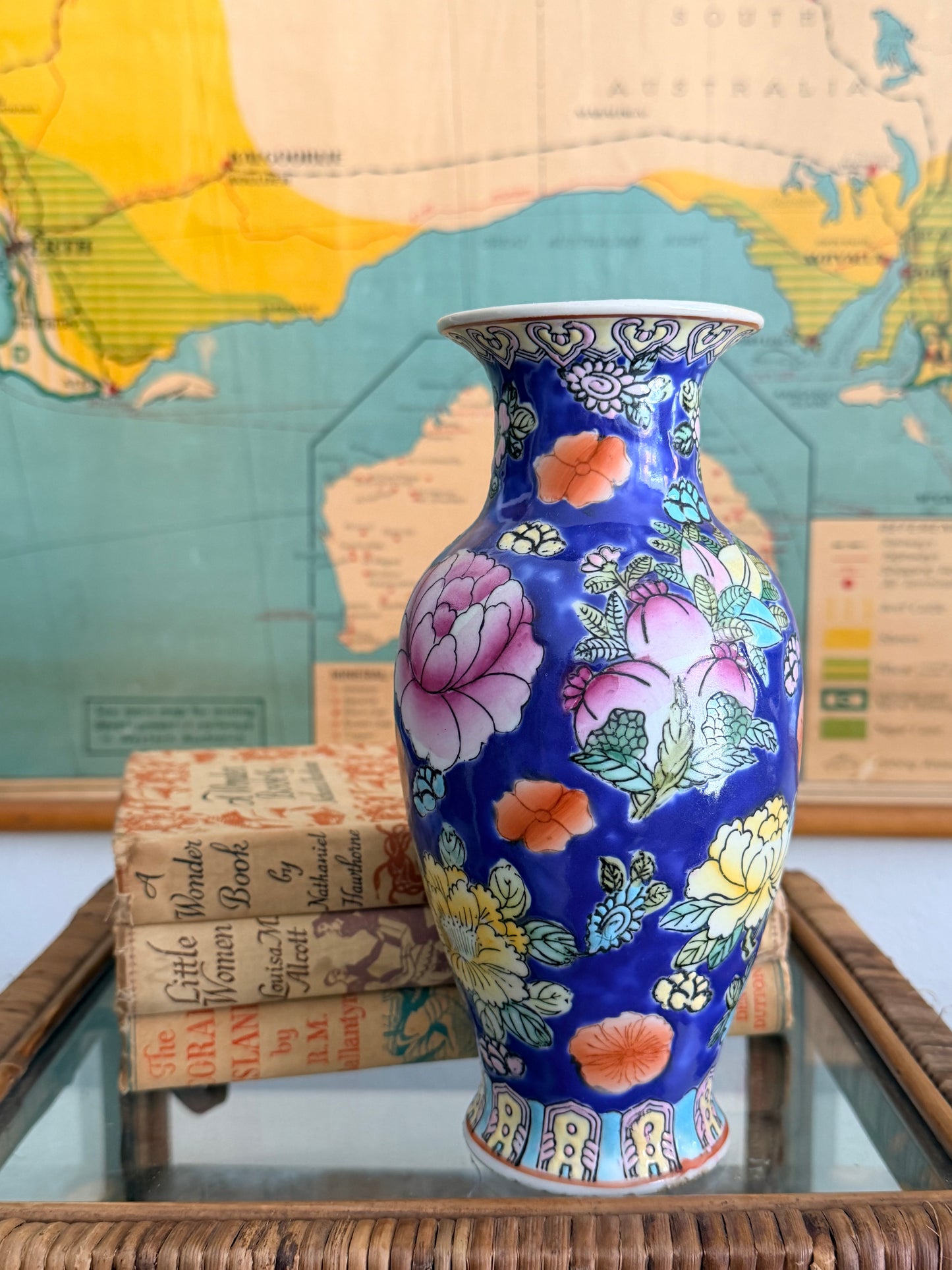 Vintage Chinese vase