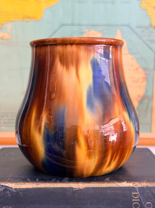 vintage Hugh Mc hugh pot