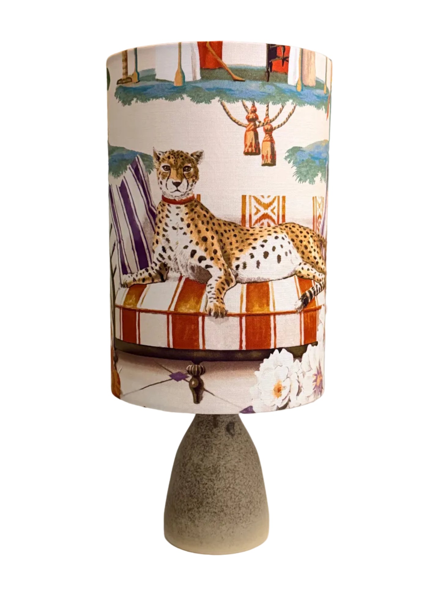 aj crackle leopard table lamp
