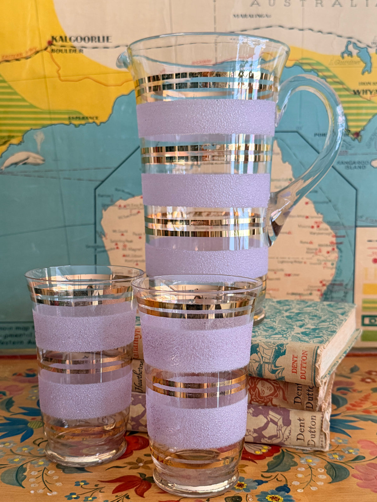 Lilac jug set