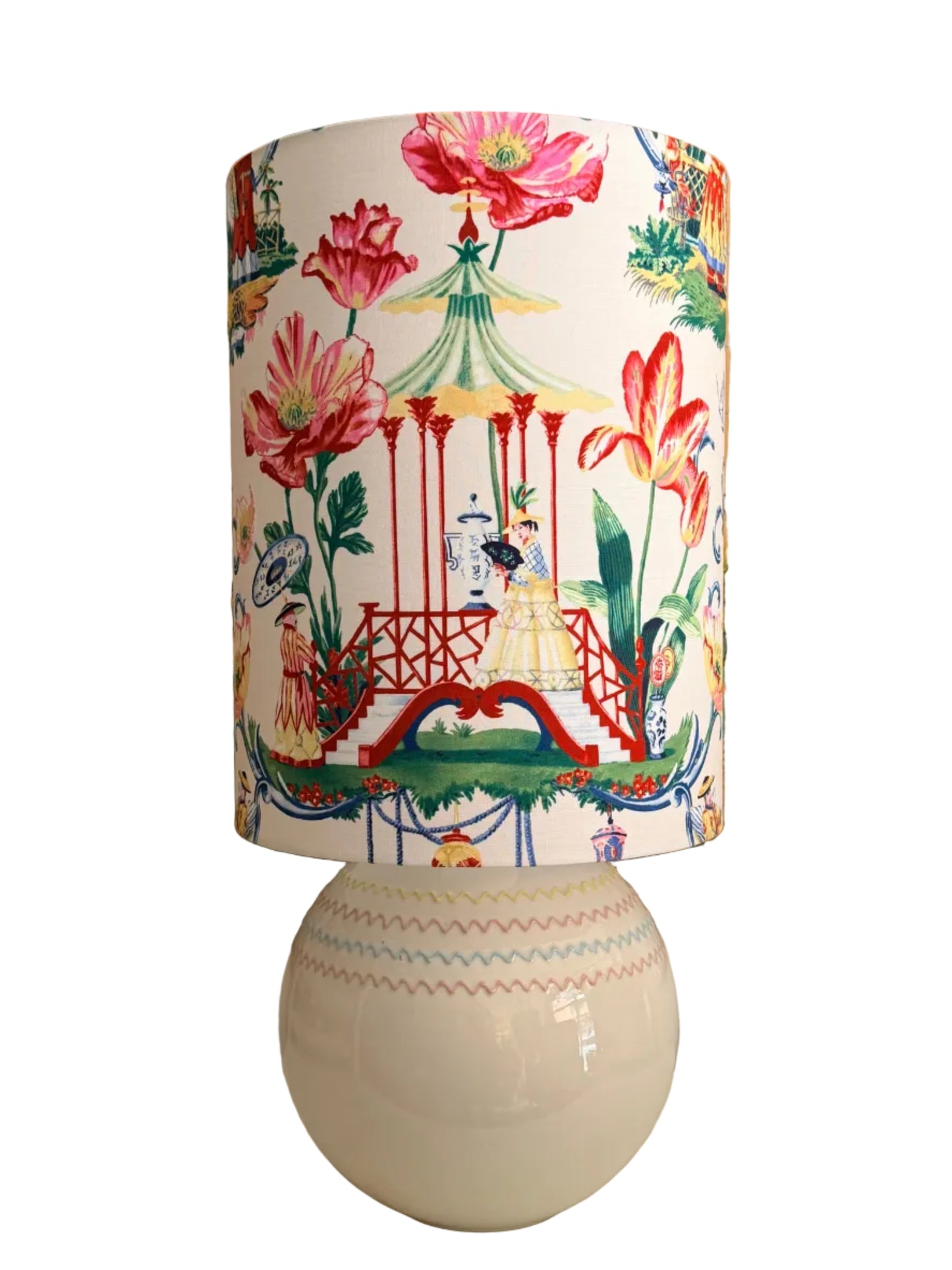 chinoiseire ceramic lamp