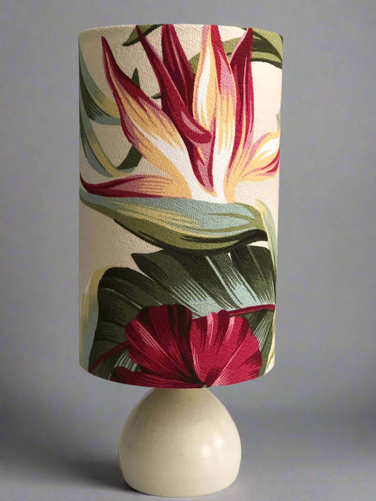 AJ Pearl Hibiscus Lamp