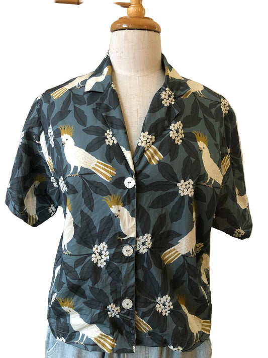 charcoal cockatoo bobby shirt
