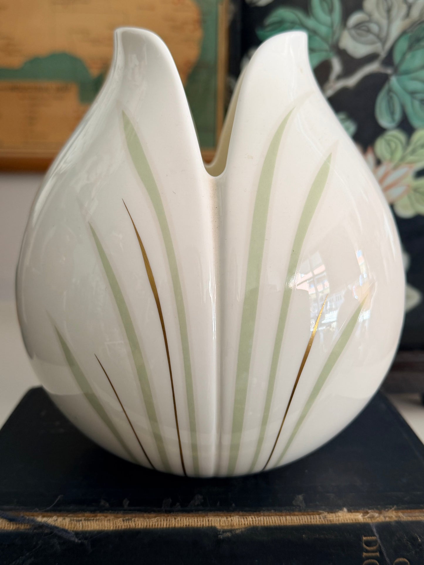 Royal Doulton tulip vase