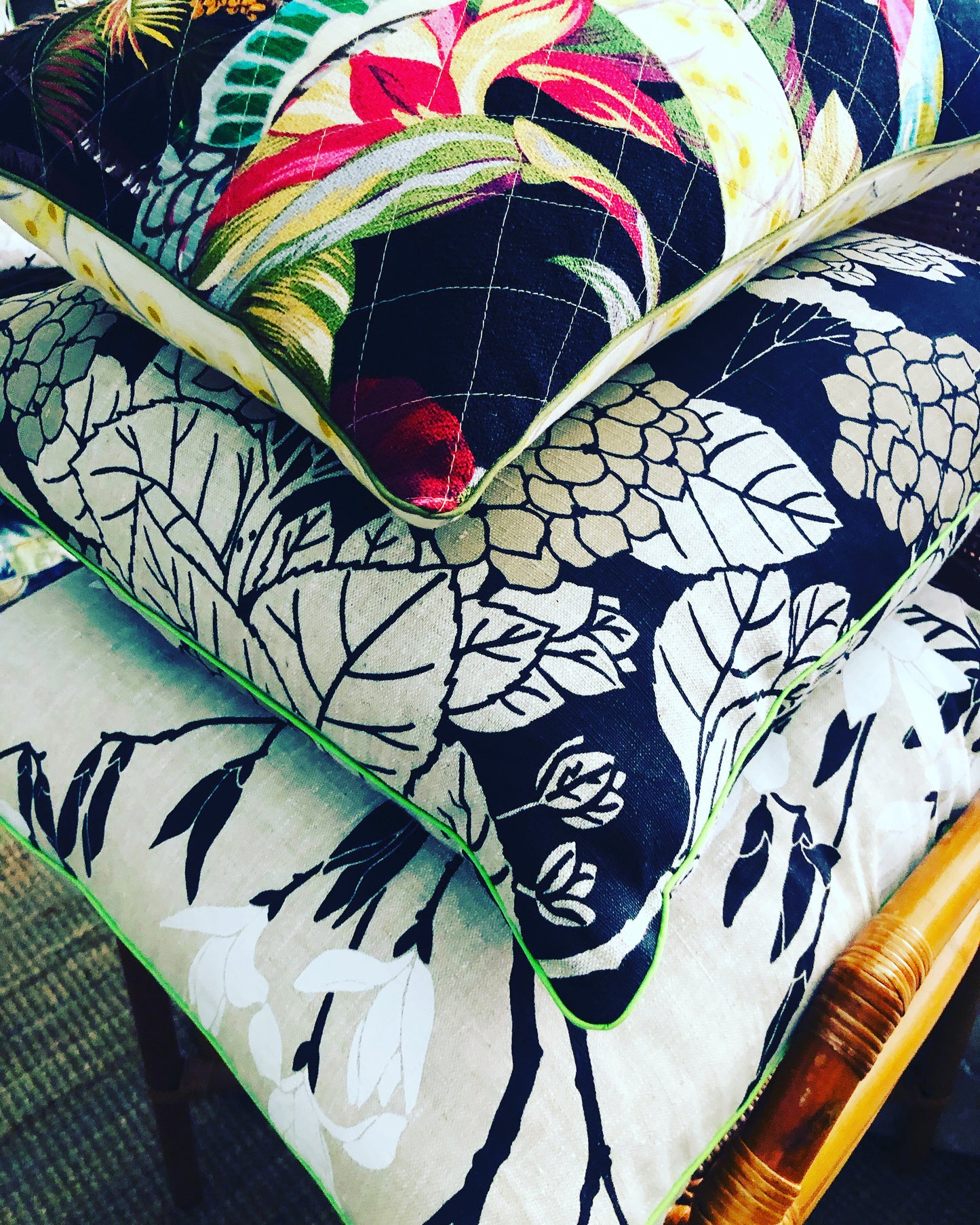 black hydrangea cushions