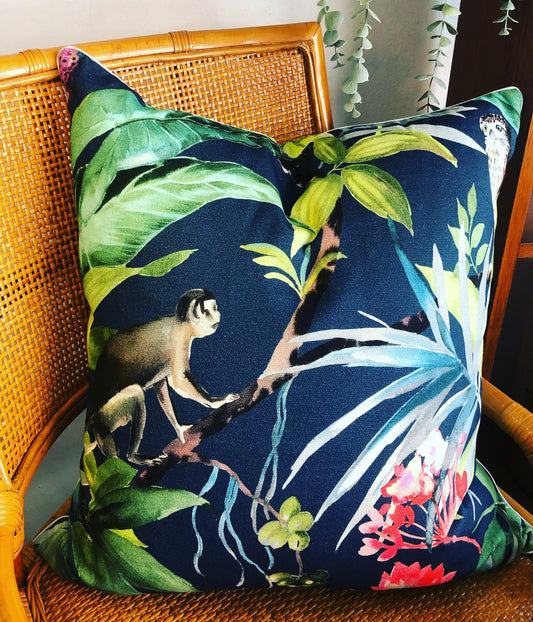 Jungle oasis navy cushion